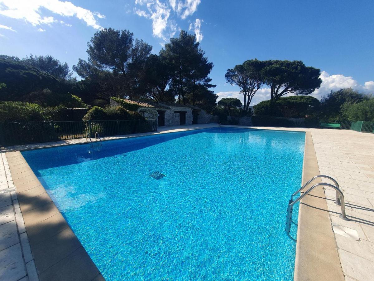La Maison De La Mer, Golfe De Saint-Tropez Гассен Экстерьер фото